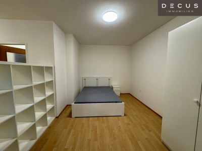 | HELL &amp; GEMÜTLICH | CHARMANTE 1-ZIMMER-WOHNUNG IM ERGESCHOSS | IM GRÜNEN UND DOCH IN DER STADT