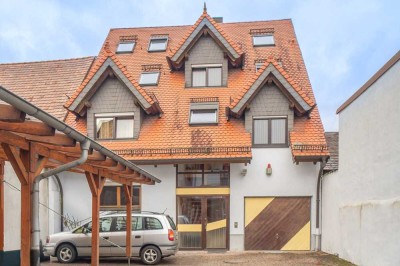 Großzügiges Einfamilienhaus mit Einliegerwohnung, Gewölbekeller und idyllischem Garten – Viel Platz