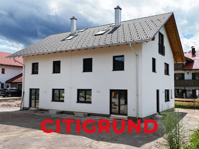 Benediktbeuern im idyllischen Voralpenland - Familienfreundliche Neubau-DHH mit ruhigem Garten