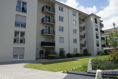 Herzlich Willkommen in Ihrer lichtdurchfluteten 3-Zimmer-Wohnung mit zwei Balkonen