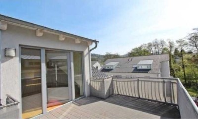 Sonnige 2-Zi.-Wohnung mit großem Balkon