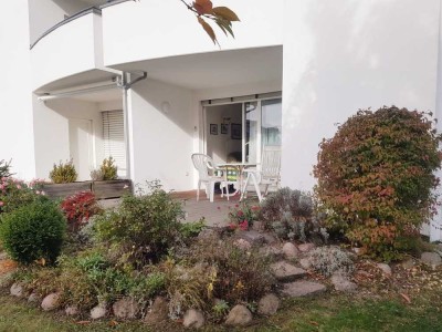 Möblierte 2-Zimmer-Wohnung mit Terrasse – 5 Minuten zum Strand