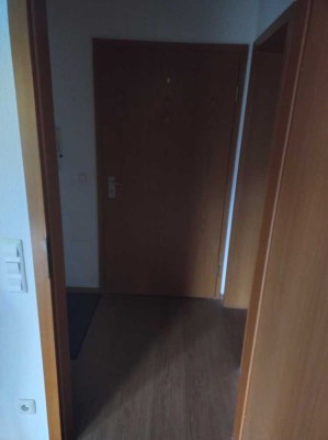 Helle 2-Zimmer-Wohnung im 2. OG mit Balkon in Weil der Stadt