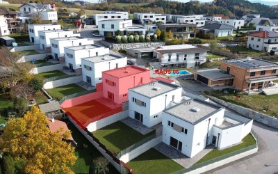 WOHNEN AM SONNENFELD / Reihenhausanlage / Haus 06