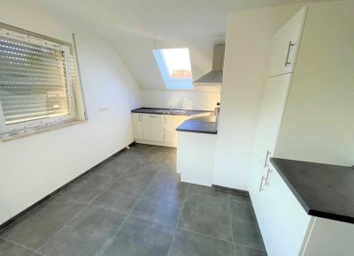 +++Wohn-und Geschäftshaus mit 2 PKW- Stellplätze zu verkaufen+++