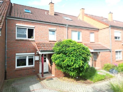 Wolthusen - Nähe Ems-Jade-Kanal! Top gepflegtes Reihenmittelhaus mit Garten und Stellplatz!