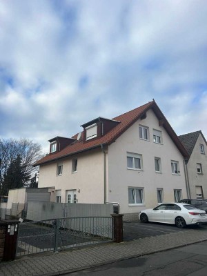 Neuwertiges Mehrfamilienhaus in Raunheim