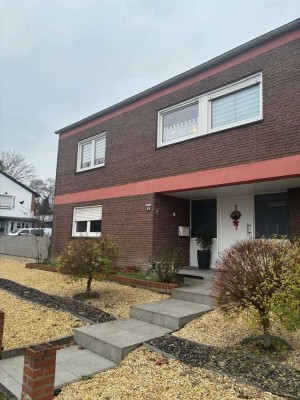 � Großes Mehrgenerationenhaus/Mietshaus in Steinfurt: 4 Einheiten, 288 m² Wfl. & flexible Nutzung!