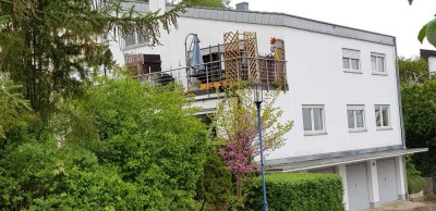 Gepflegte Maisonette-Wohnung, 2 Zimmern, Balkon + sep. App. mit Bad