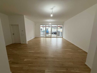 ** Wohnen im Herzen Metzingens - 3-Zimmer Erdgeschosswohnung mit Grünfläche **