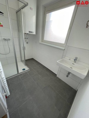 ERSTBEZUG - Licht durchflutete 3 Zimmerwohnung mit sonnigem Balkon!