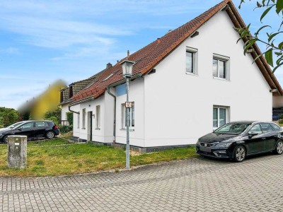 Freiraum, Platz und Weitblick – modernes Einfamilienhaus in Pölzig