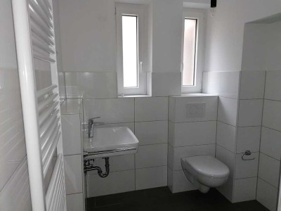 Schicke 2 Zimmer, Wohnküche, top-modernisiert - kurzfristig verfügbar!