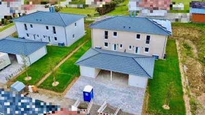 Neubau-Doppelhaushälfte,KFW 40,Zinsgünstiges KFW Darlehen,PV-Anlage mit Speicher.