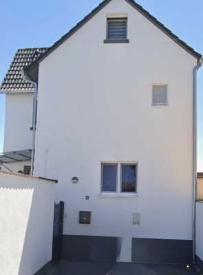 Freistehendes Einfamilienhaus in Alt-Schwalbach