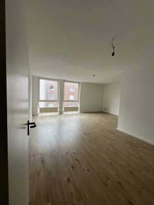 Renoviertes 1-Zimmer-Apartment mit offener Küche in D-Lierenfeld