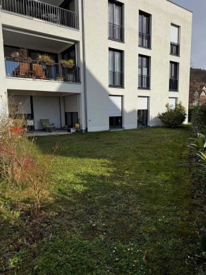 Exklusive 4-Zimmer Erdgeschosswohnung mit Garten in Staufen