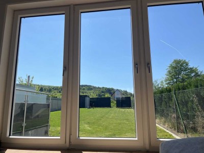 2,5-Raum-Erdgeschosswohnung mit Garten