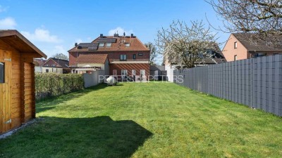 +solides Zwei-Generationen-Haus +