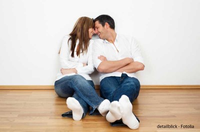 Gemütliche und helle Wohnung mit Balkon und separater Küche. Nur mit WBS für 3 Personen!