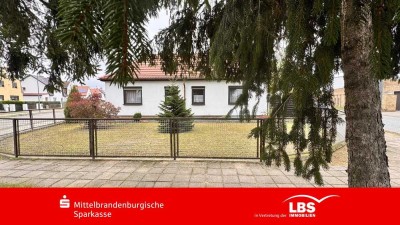 Einfamilienhaus mit Garten und Ruhe