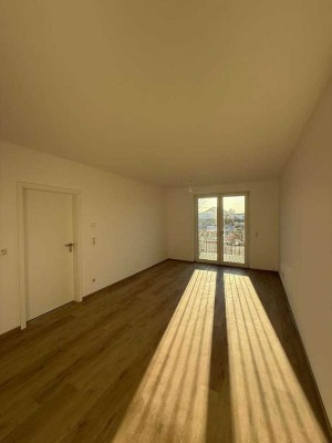 Exklusive 2-Zimmer-Wohnung mit Balkon und hochwertiger Ausstattung in schöner Lage Griesheim!*