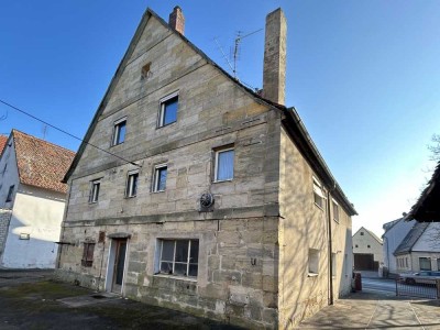 Historisches Anwesen für kreative Visionen – unter Denkmalschutz in Eckental/Eschenau