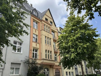 Attraktive Wohnung (OG3 / 110 qm) im Kreuzviertel, Erstbezug nach vollständiger Renovierung