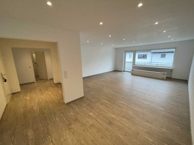 Moderne 3-Zimmer-Wohnung in ruhiger Lage mit gehobener Ausstattung und großzügigem Balkon in Ketsch