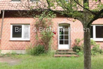 Idyllisch gelegenes EFH auf großem Grundstück - provisionsfrei für den Käufer