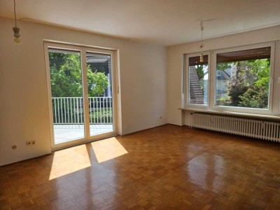 Ruhige 2 Zimmer Wohnung mit Balkon und Terasse in parkähnlicher Anlage