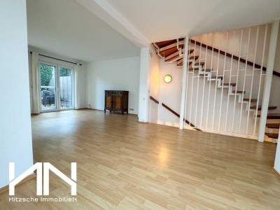 Reihenendhaus mit großer Terrasse und Blick ins Grüne *bezugsfertig + provisionsfrei*