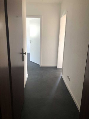 Moderne Balkonwohnung- optional mit Einbauküche-