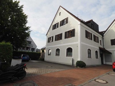 Willkommen in Ihrem neuen Zuhause! Helle 3-Zimmer-Dachgeschosswohnung