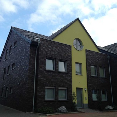 Ansprechende Neubauwohnung - in dörflicher Umgebung mit sehr guter Ausstattung