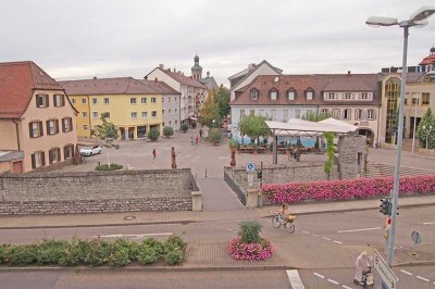 Vollständig renovierte 4-Zimmer-Wohnung mit Einbauküche in Bruchsal
