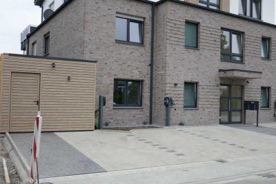 Neubau 3-Raum-Wohnung mit geh. Innenausstattung sowie überd. Terrasse  in Warendorf