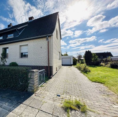 Doppelhaushälfte mit großem Garten, Garage, Dachterrasse und Sauna  in Fallersleben