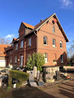 Herrschaftliches Anwesen auf 10.360 m² mit Gewerbeeinheit & Lagerflächen am Rande von Soest