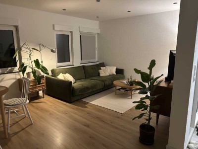 Schöne helle Drei-Zimmer-Wohnung