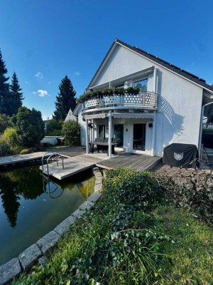Wohnen auf Zeit: 3-Zimmer-Gartenwohnung mit Schwimmteich und Hobbyraum: zentral in Schwabhausen