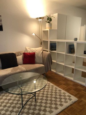 Bezugsfrei! Exklusive Wohnung mit gehobener Innenausstattung in Hamburg Bahrenfeld