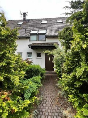 Licht. Raum. Ruhe. – Gepflegte Doppelhaushälfte mit Garten, Kamin & Terrasse in Löcknitz