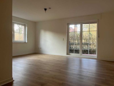 Helle 2-Zimmer Wohnung mit Balkon und Stellplatz in Frechen-Königsdorf