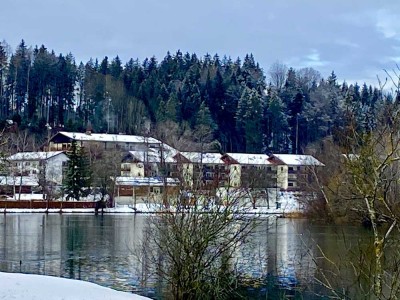 Komfortable 2-Zimmer-Wohnung mit EBK und Balkon in Oberfischbach