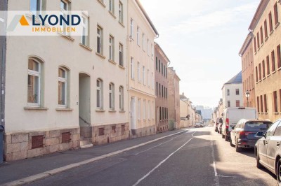 Attraktives Mehrfamilienhaus mit vier Wohneinheiten und Garten