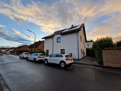 Moderne möblierte 2-Zimmer Wohnung in Brauweiler/Dansweiler