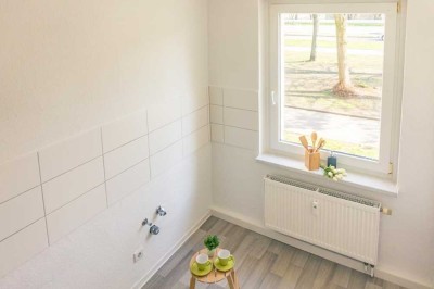 Hier lädt ein großer Balkon zum gemeinsamen Verweilen ein