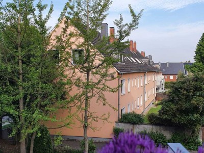 freundliche, helle, renovierte Erdgeschosswohnung; Altstadt- + Stadtzentrumsnah