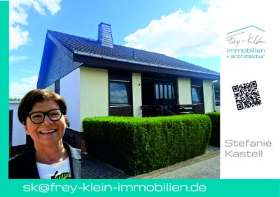 Ruhe und Erholung im gemütlichen EFH mit Garage, Garten, Teich und Gartenhaus in Erbach!